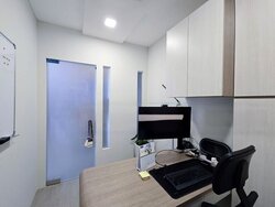 Eon Shenton (D2), Office #457308581